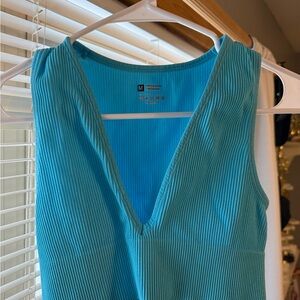 Ribbed V-Neck Tank Top - Blue
